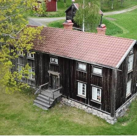 Midsommarfirande på Hembygdsgården i Skog